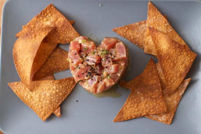 Montauk Tuna Tartare, Crispy Wonton Chips (4 oz · Serves 1-4)